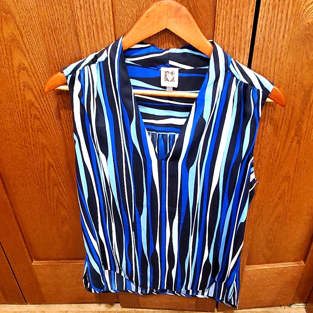 anne klein V neck Sleeveless Top